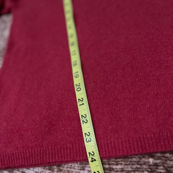 TAHARI. PURE LUXE 100% Cashmere Coral Women’s Sweater Sz M - Picture 8 of 8